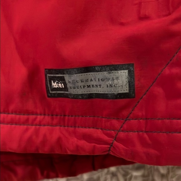 REI Outdoor Red Jacket with Zip Uo Pockets Size Large - Picture 6 of 11